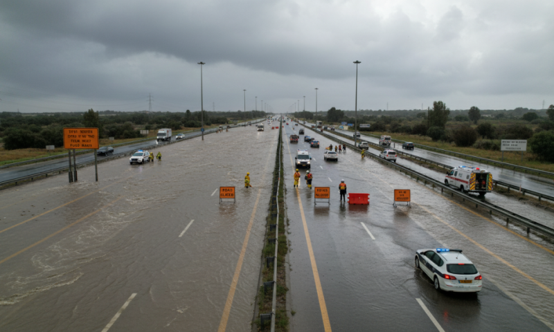 נזקי מזג האוויר: צירי תנועה מרכזיים נחסמו. הרשימה המלאה
