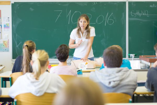 למרות הכל, עדיין ניצוץ החינוך בוער בכם?