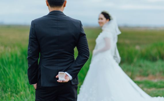 ורק לשים טבעת: הבחירה החשובה של חייך