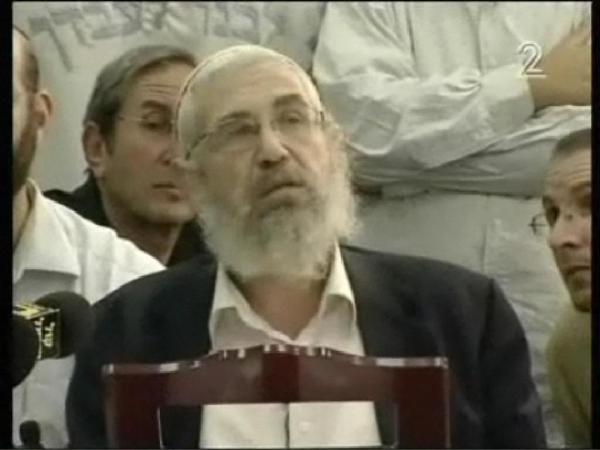 הרב מוטי אלון ממשיך להיאבק שכר משרד יחסי ציבור