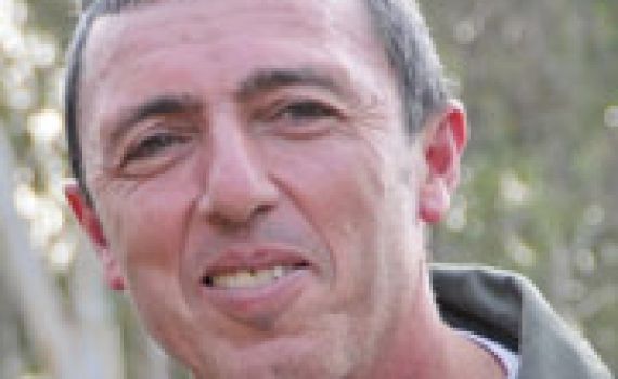 הרב פרץ: מותר להשתתף בטקס שיש בו שירת נשים