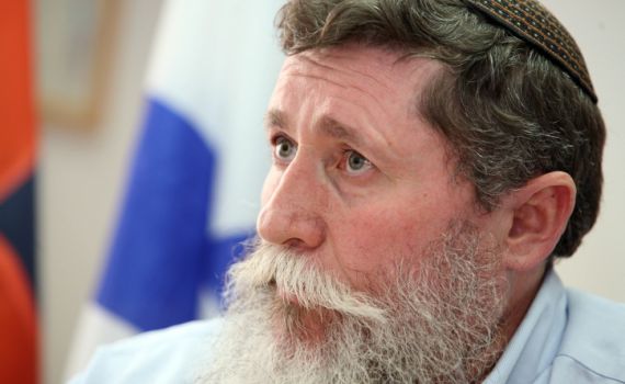 סערת הרב אלון: הנציגות הפוליטית תופסת צד בפרשה