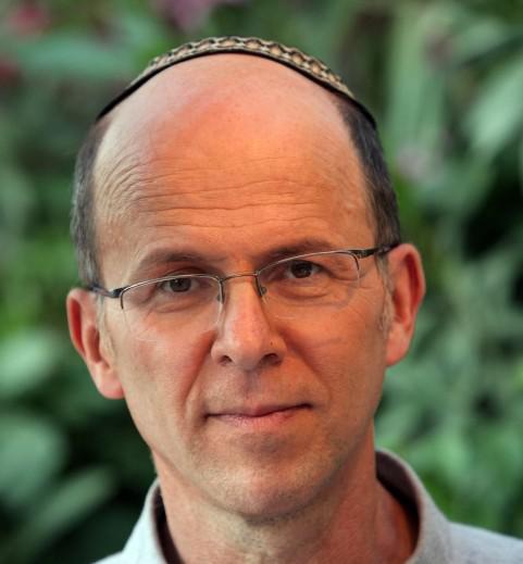 העיתונות הסרוגה: בעד פורום 'תקנה', נגד הרב אלון