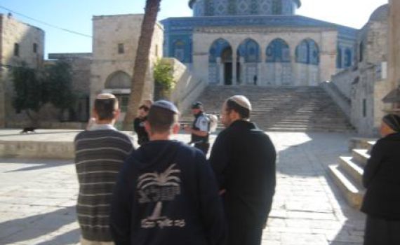 לאחר הסגר: עשרות יהודים עולים להר הבית