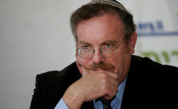 האם ניסו להדיח את השר בזמן שהוא יושב שבעה?