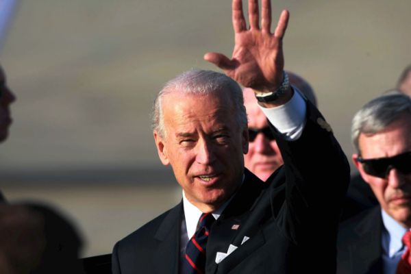 אורי אליצור על ג'ו ביידן: "הוא התנהג כמו שמוק"