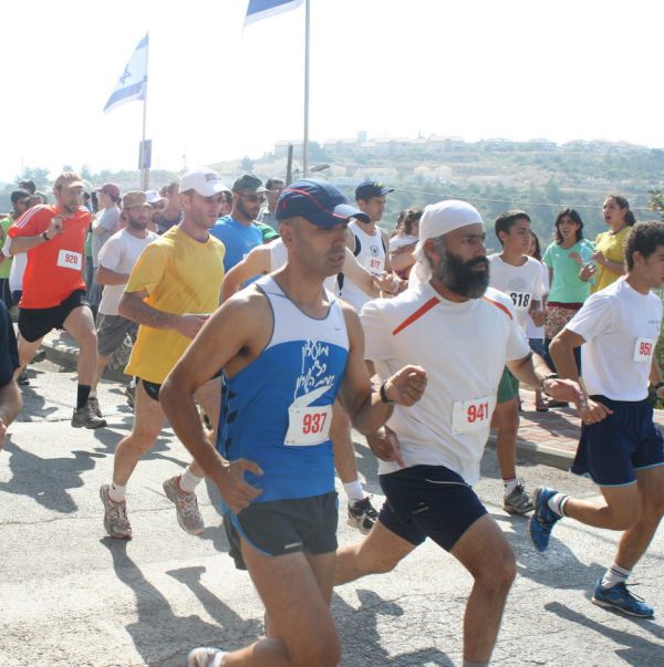 הירוצו מתנחלים ויס"מניקים גם יחד?