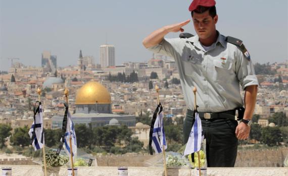 ישראל מתייחדת עם הנופלים – צפו בסיקור מיוחד בוידאו