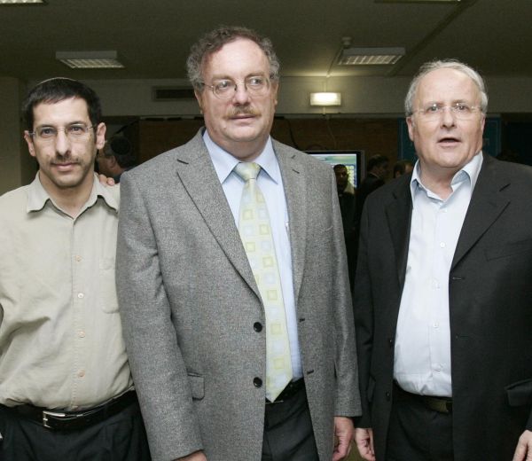 צרות בבית: הרשקוביץ ואורבך איימו להדיח את אורלב