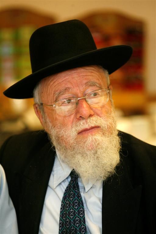 הרב דב ליאור על הרבנים הממלכתיים: "ממלוכים"