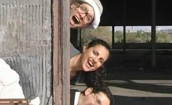 לאטמה נהדרת: גוגלהיימר משלום עכשיו איז סטיינג אלייב