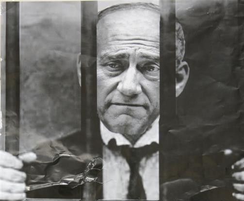 'מעצר תולי המודעות 'אולמרט WANTED' – פגיעה בחופש הביטוי'