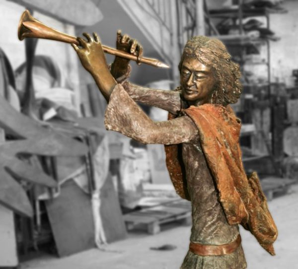 החלילן מהמלין, פיטר פן והנסיך הקטן קפצו לי-ם