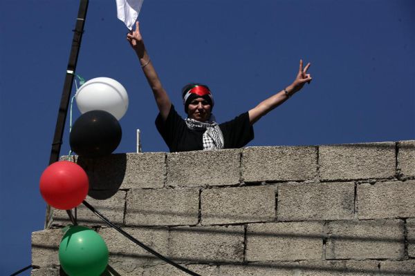 מי מפחד להרוס בתים לא חוקיים של ערבים בים?