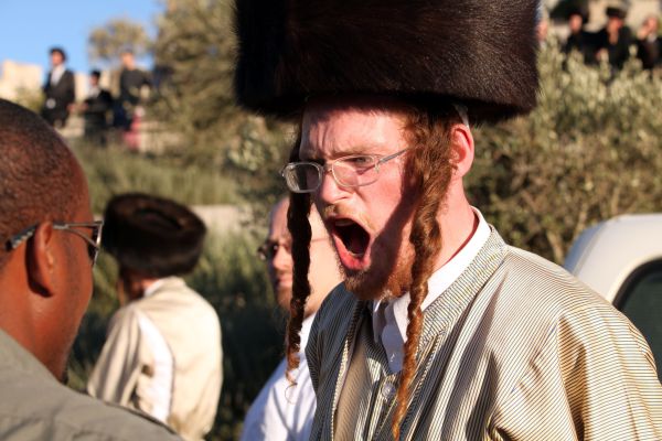 אם תתנו – תקבלו (או למה לא אוהבים חרדים?)