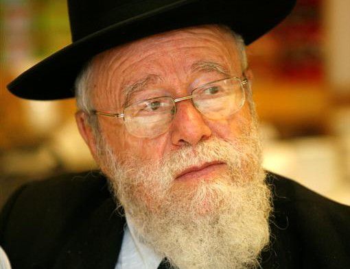 הרב ליאור: אישה במזכירות יישוב? לא כל כך מתאים