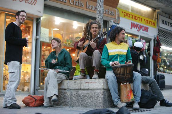 מנכ"ל אורט: שכחו לחבר את הנוער החילוני לי-ם