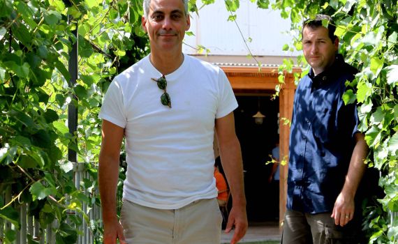 בן גביר מאושר: הבר מצווה של משפחת רם – בלי מוזיקה