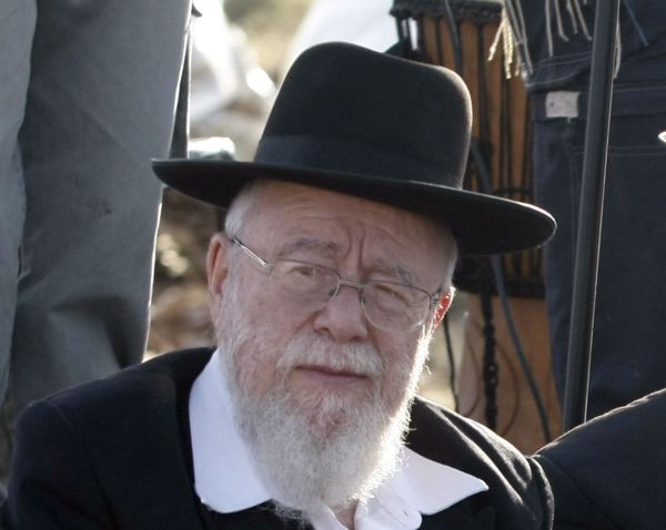 הרב ליאור התקשר לרב יוסף וחיזק אותו על עמידתו האיתנה