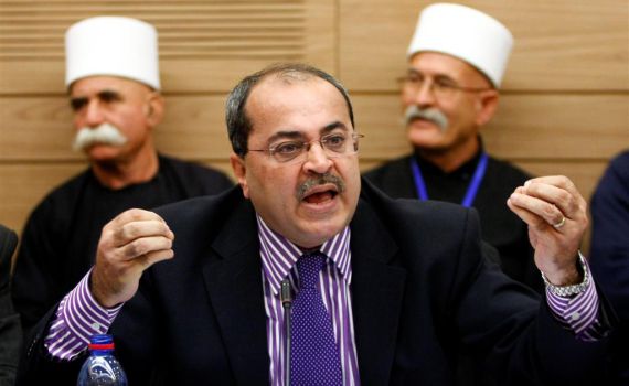 טיבי על בנט: "יהודי גזען ואנטישמי"