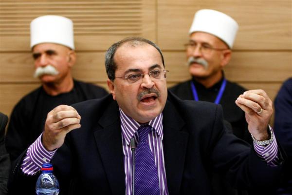 טיבי: האחרון שהגיע לארץ יעזוב. כצל'ה: אני בעד