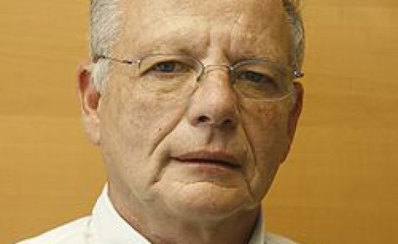 בעקבות איום התביעה: עקיבא אלדר התנצל בפני המתנחלים