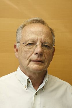 בעקבות איום התביעה: עקיבא אלדר התנצל בפני המתנחלים