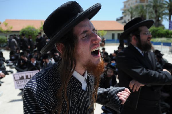 החרדים זועמים: "השופטים שבויים בדעות קדומות"