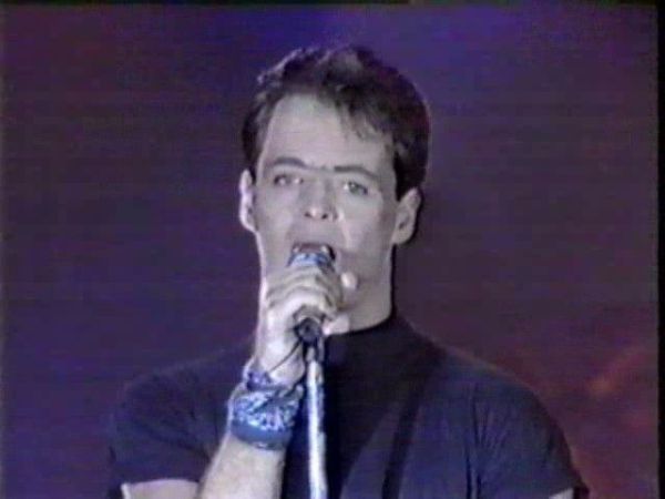 אף פעם לא מאוחר: התפילין הראשונות של אדם