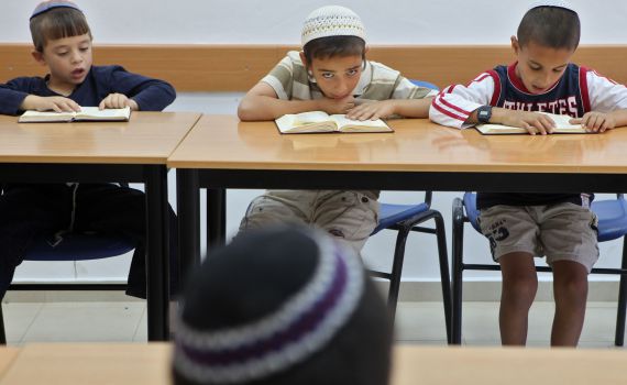 משרד הביטחון מקפיא את כיתות הלימוד ביו"ש