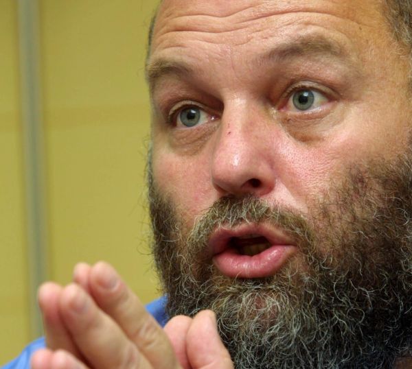 אפי איתם מגבה: דן חלוץ איש ערכי, תנו לציבור להחליט