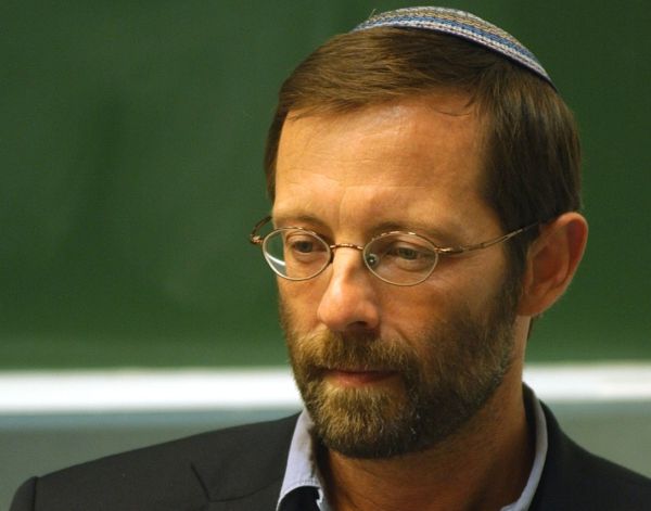 פייגלין: מצטער שנפתלי בנט חזר בעניין סירוב פקודה