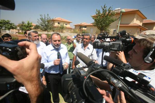 ליברמן: ספטמבר – סוף להקפאה; דו"ח ששון – אבסורד