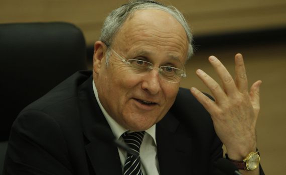 אורלב: ספרי הלימוד הפלסטינים מרחיקים את השלום