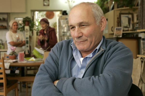 אנשי ימין: להעניק זכות בחירה לפלסטינים תושבי יו"ש