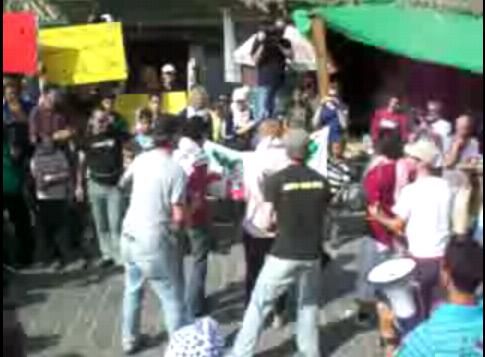 הפלסטינים מציגים: ריקוד המחאה כנגד החיילים הרוקדים