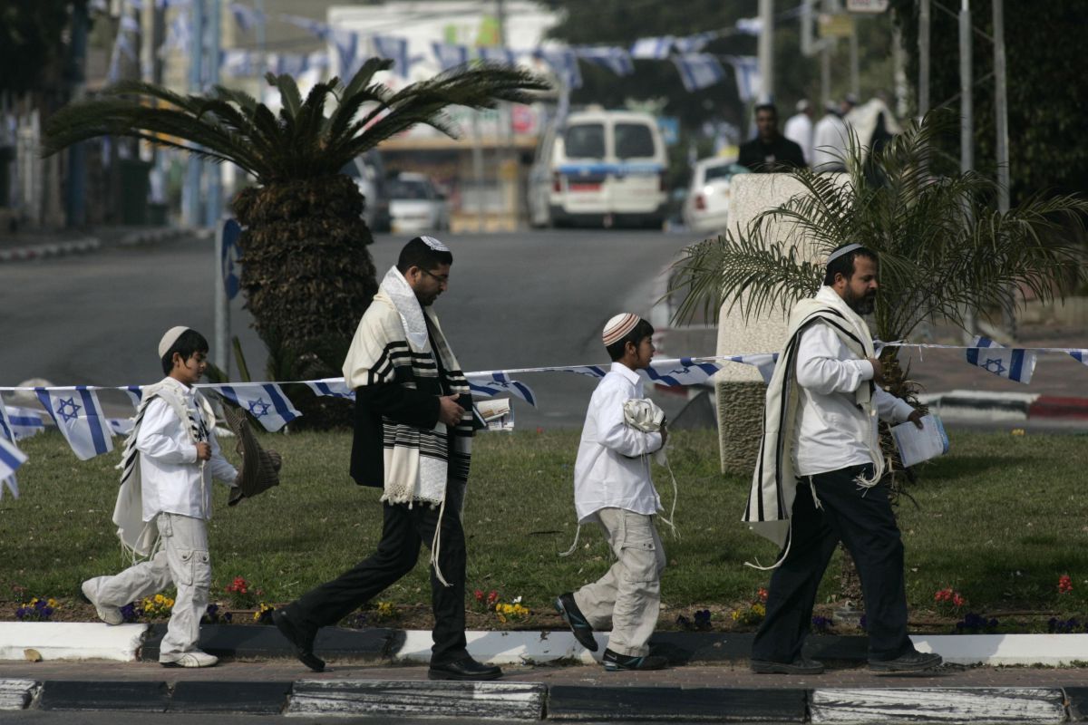 מיזם תורני של אנשי הגרעין בשדרות: "משגיחי צניעות"