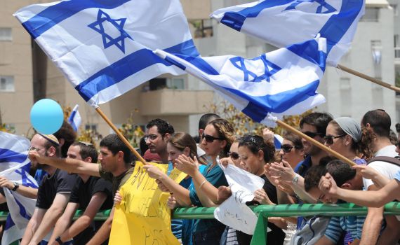 מאבק משותף של ארגוני ימין ושמאל נגד חוק איסור הפגנות