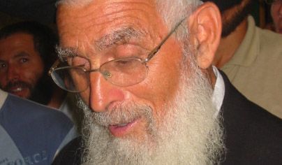 הרב יעקב אריאל פוסק: אסור להיכנס למינוס ללא שאלת רב