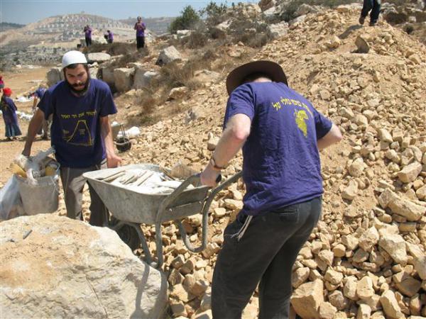 איתות ראשון להפשרה: מאחז יד יאיר שוקם באישור הצבא