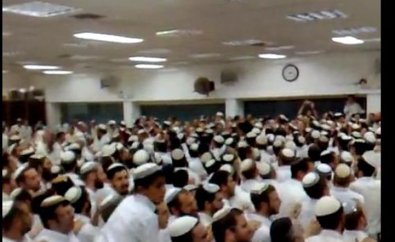 שו"ת סרוגים: אין דבר כזה תורת הר המור