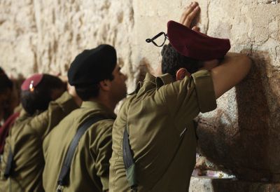 פקודה חדשה: כל חייל ישתתף אחת לחודש בפעילות בתחום התודעה היהודית