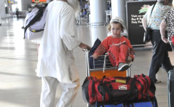 על כל צרה שלא תבוא: המשלחת הרפואית של זק"א כבר באומן