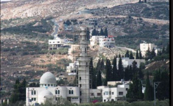 עוול בשומרון: בית כנסת – אוטמים, מסגד – משפצים