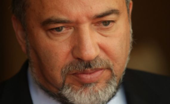 דעה: חוק הנאמנות הנוכחי הוא סתם פיקציה