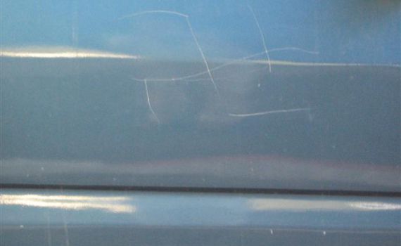 אלמונים חרטו צלב קרס על מכוניתה של רכזת פר"ח בקריות