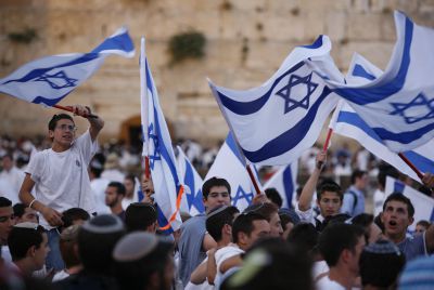 הערב: "סיבוב שערים" בסימן תפילה להורדת גשמים