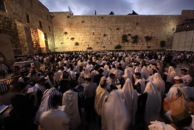 בכותל המערבי הסתיימה עצרת תפילה וזעקה להורדת גשמים