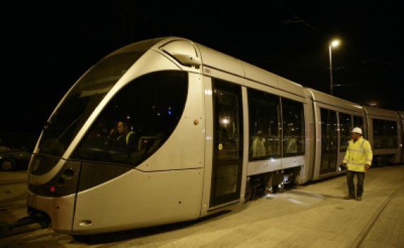 בעיריית ירושלים חוששים: 30 הרוגים בשנה מהרכבת הקלה