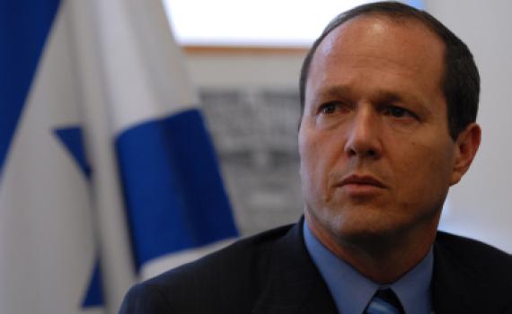 בדרך לדיל ברבנות בירושלים? ברקת רוצה רב חרדי ורב ציוני